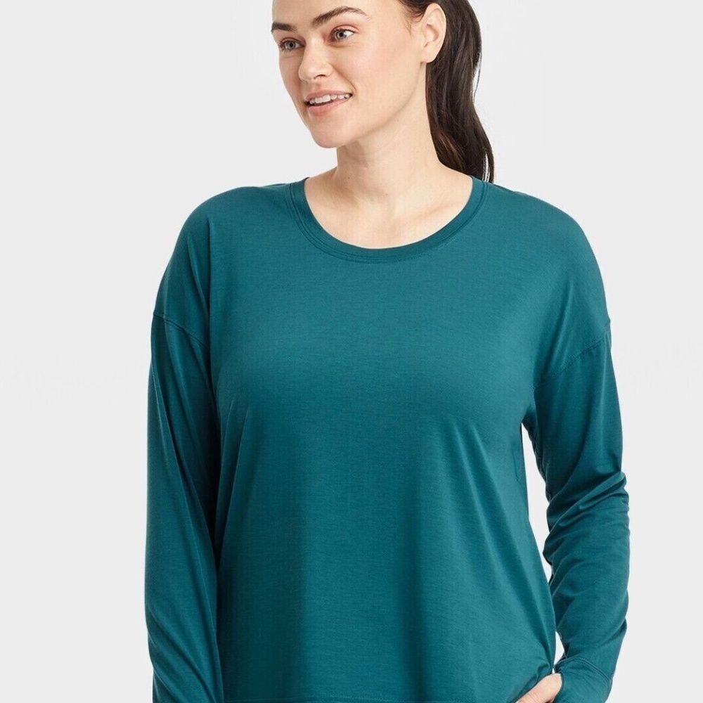 All in Motion BLUE Essential Active Tee Not Size XL